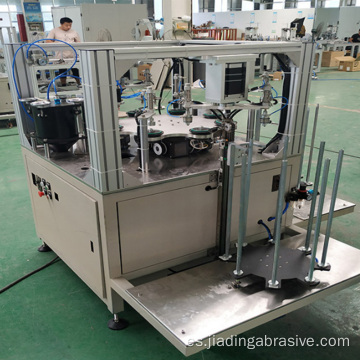 La máquina para fabricar discos de aletas abrasivas de 180 mm produce directamente
